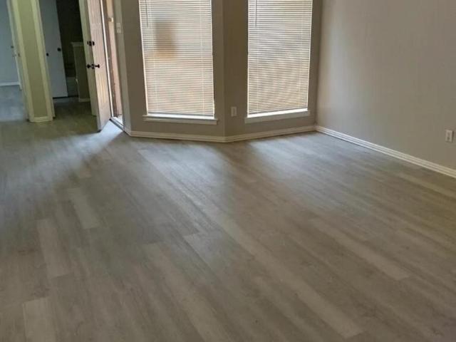 2 bedroom, Fort Worth TX 76133 LS105702235