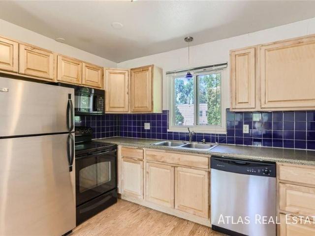 2 bedroom, Fort Collins CO 80524 104925825