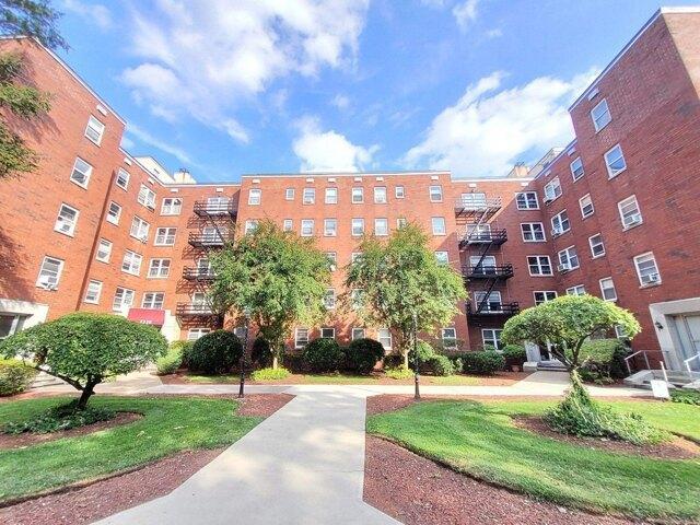 2 bedroom, Fort Lee NJ 07024 105557938