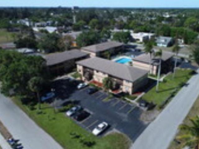 2 bedroom, Fort Myers FL 33901 LS101253166