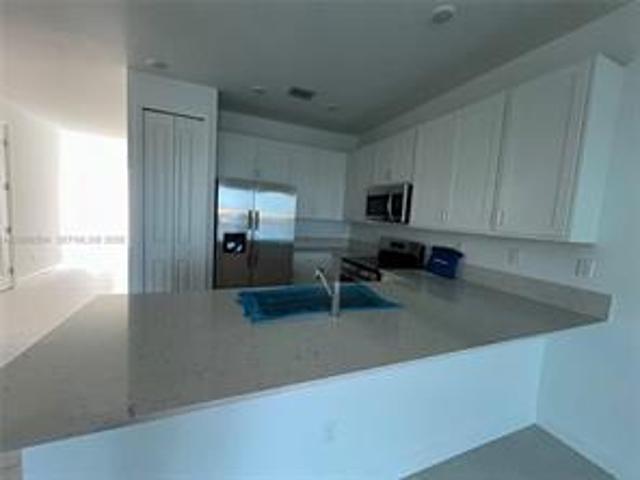 2 bedroom, Fort Pierce FL 34946 105466859
