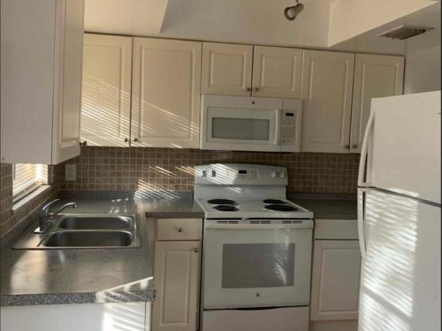 2 bedroom, Fort Pierce FL 34982 106219950