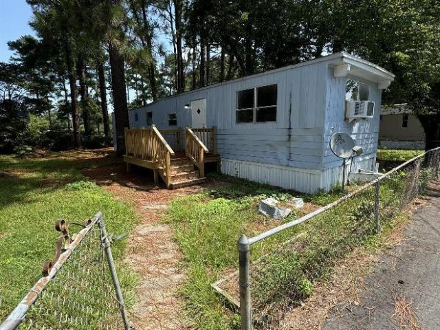 2 bedroom, Fayetteville NC 28304 106213994