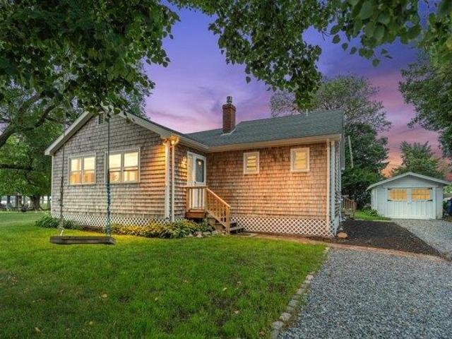 2 bedroom, Fairhaven MA 02719 105557720