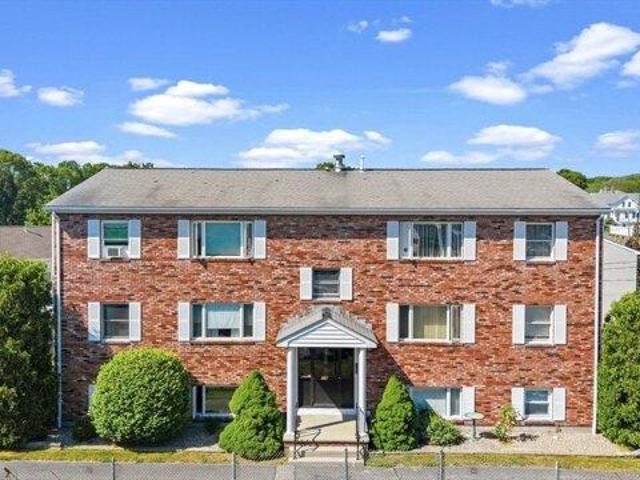 2 bedroom, Fall River MA 02720 104849499