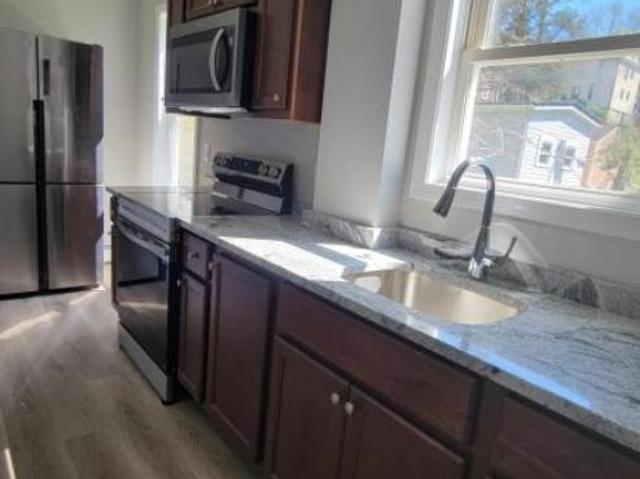 2 bedroom, Fall River MA 02720 106023743