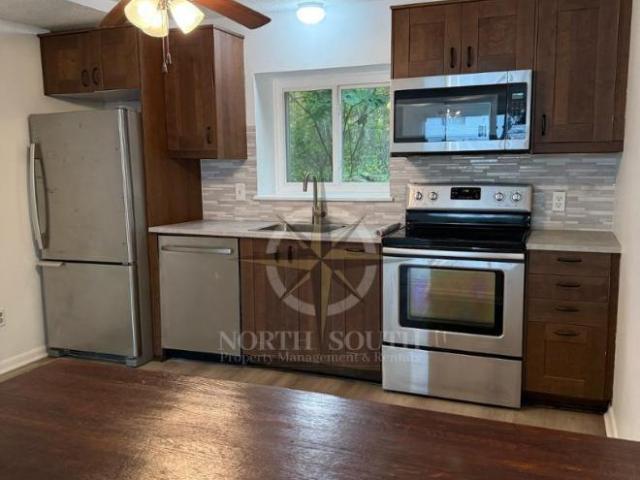 2 bedroom, Fall River MA 02720 106114425