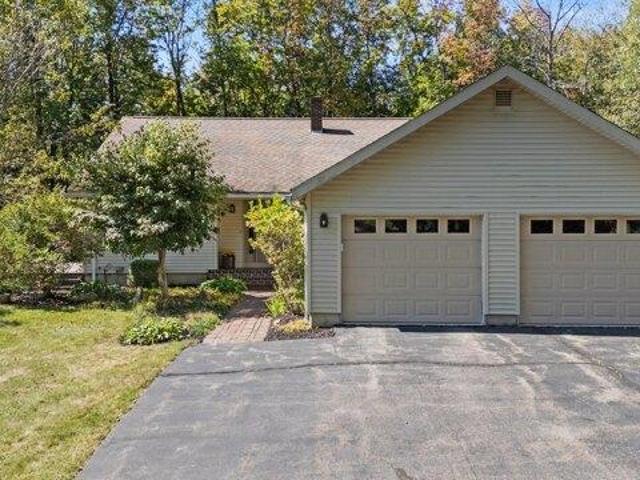 2 bedroom, Falmouth ME 04105 105814411