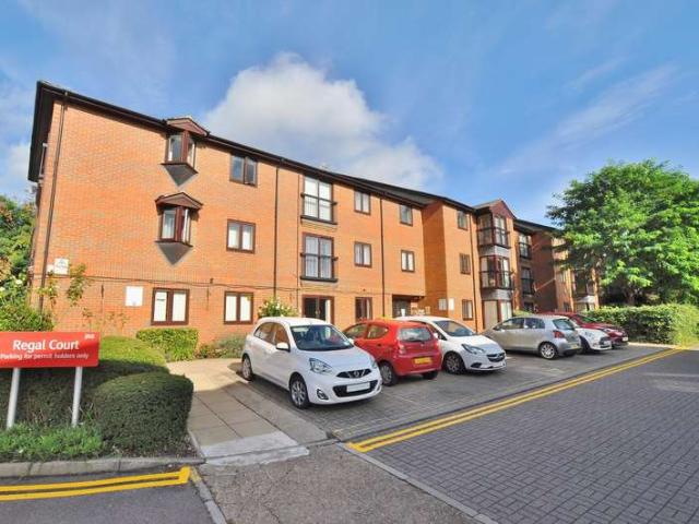 2 Bedroom Flat