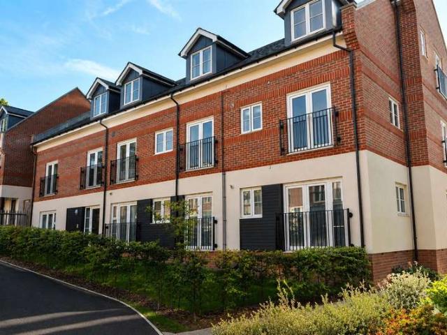 2 Bedroom Flat