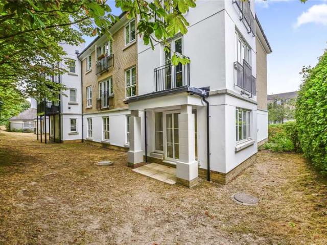2 Bedroom Flat