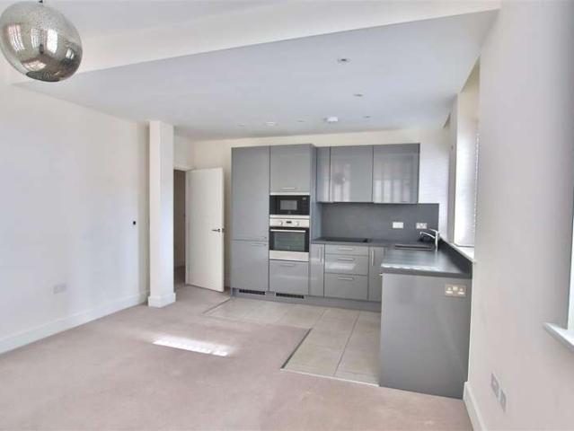 2 Bedroom Flat