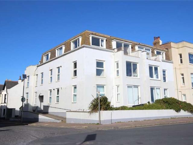 2 Bedroom Flat