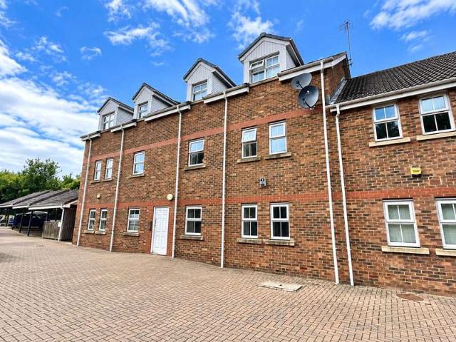 2 Bedroom Flat