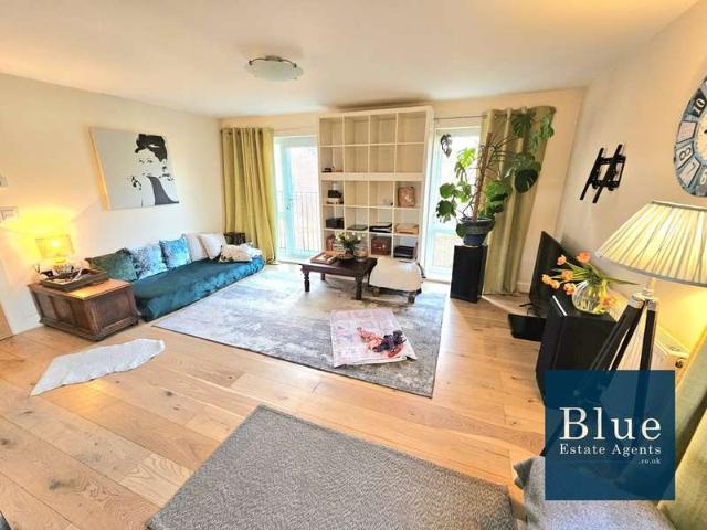 2 Bedroom Flat