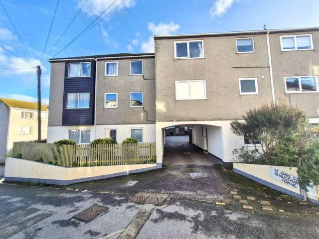 2 Bedroom Flat