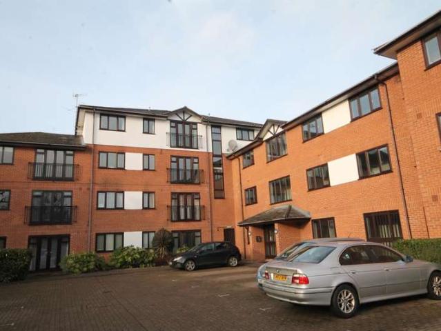 2 Bedroom Flat