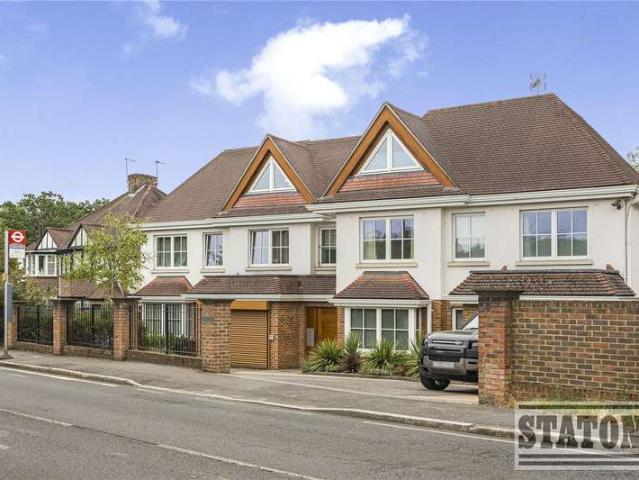 2 Bedroom Flat