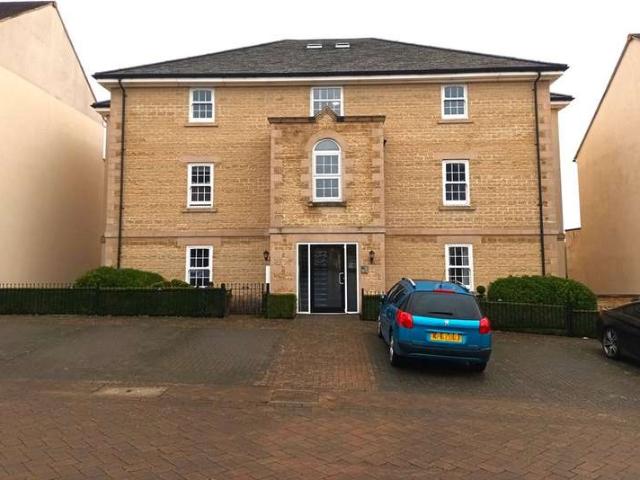 2 Bedroom Flat