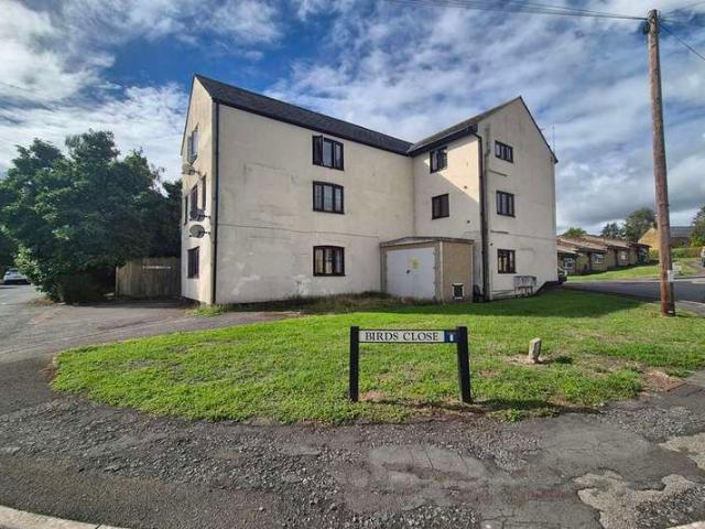 2 Bedroom Flat