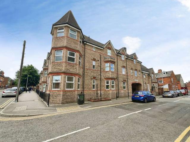 2 Bedroom Flat