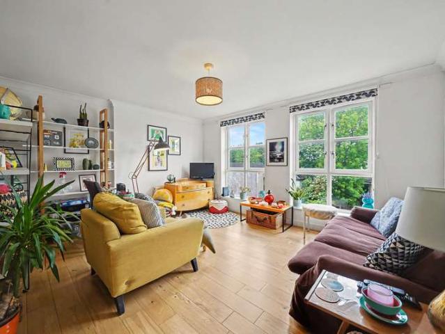 2 Bedroom Flat
