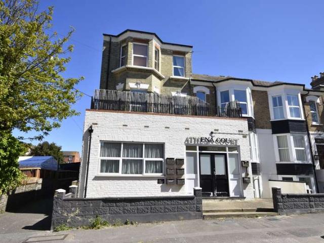 2 Bedroom Flat