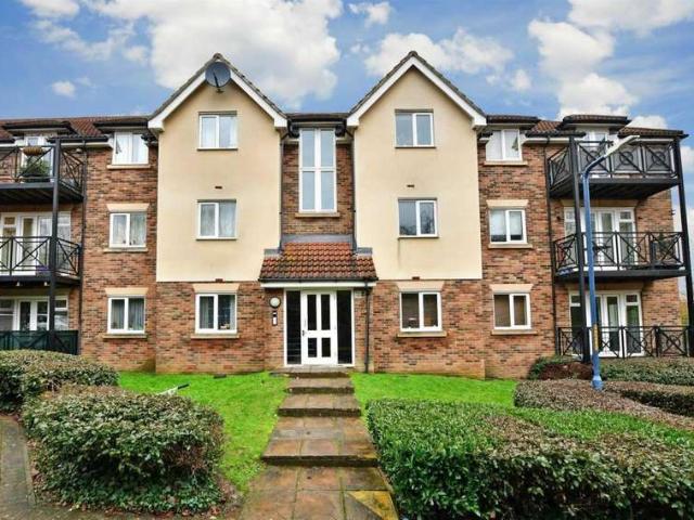 2 Bedroom Flat