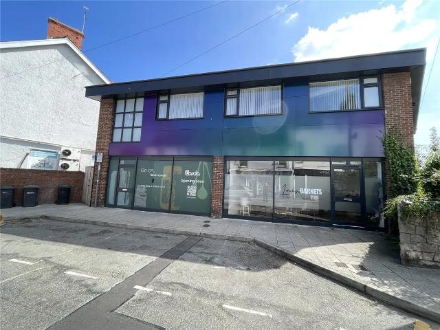 2 bedroom flat