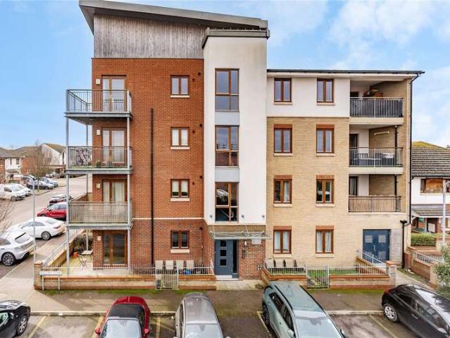 2 Bedroom Flat