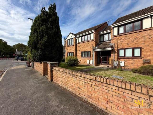 2 Bedroom Flat