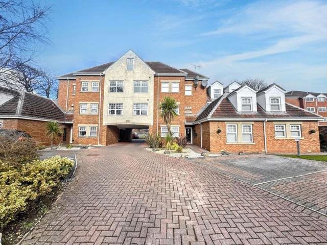 2 Bedroom Flat