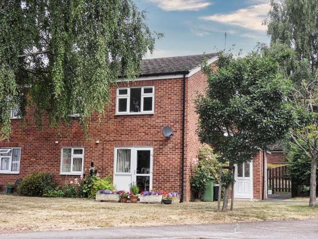 2 Bedroom Flat