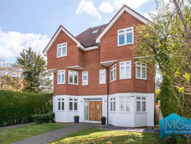 2 Bedroom Flat