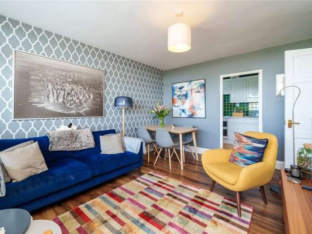2 Bedroom Flat