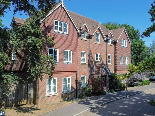 2 Bedroom Flat