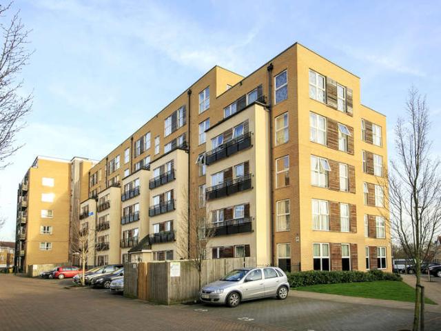 2 Bedroom Flat