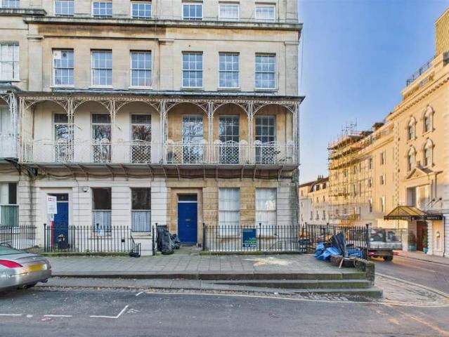 2 Bedroom Flat