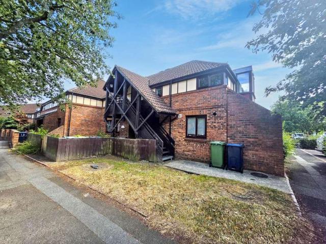 2 Bedroom Flat