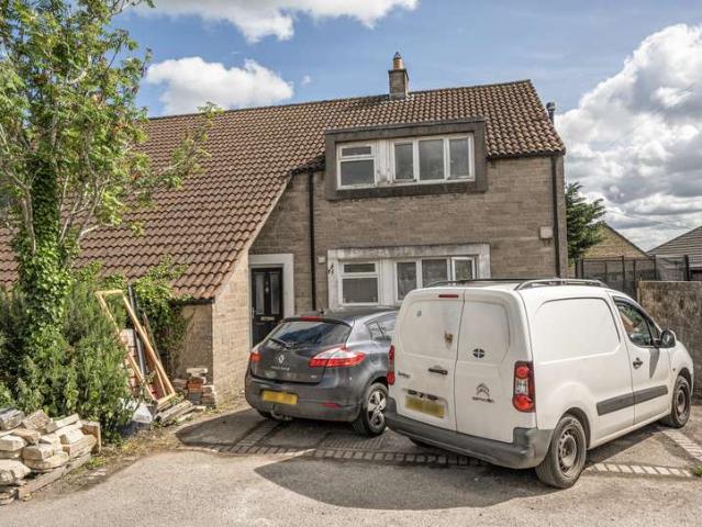 2 Bedroom Flat