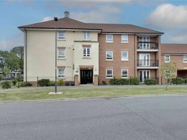 2 Bedroom Flat