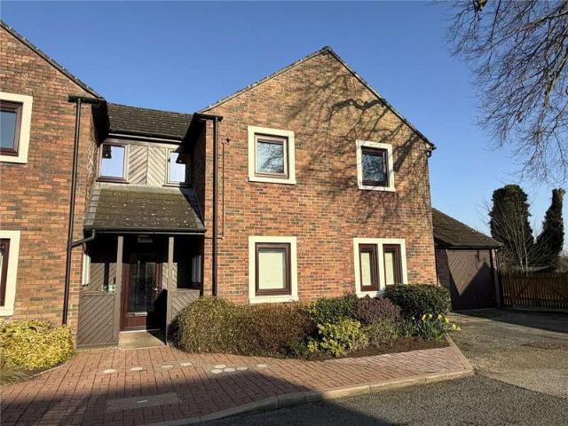2 Bedroom Flat