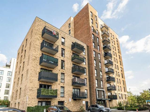 2 Bedroom Flat