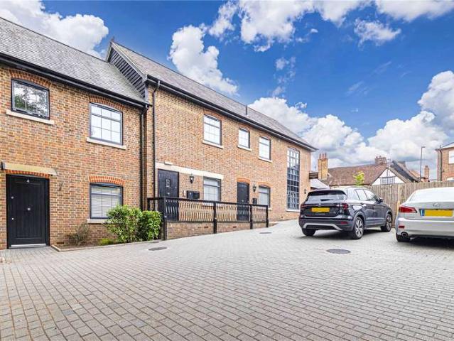 2 Bedroom Flat