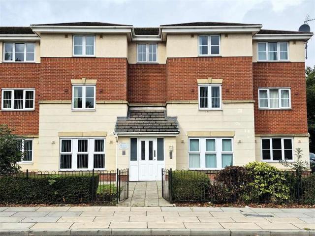 2 Bedroom Flat