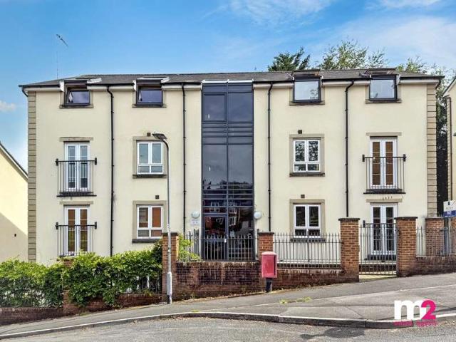 2 Bedroom Flat