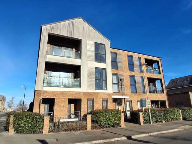 2 Bedroom Flat