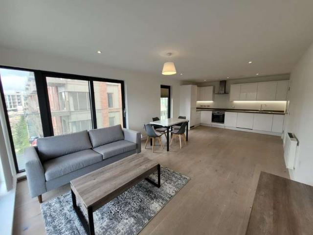 2 Bedroom Flat