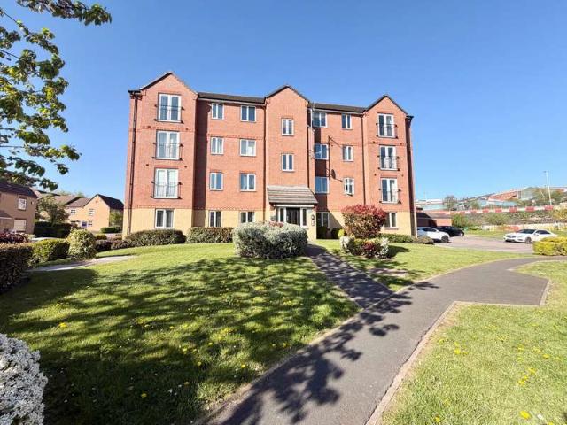 2 Bedroom Flat