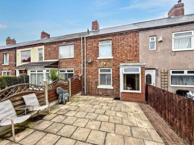 2 Bedroom Flat